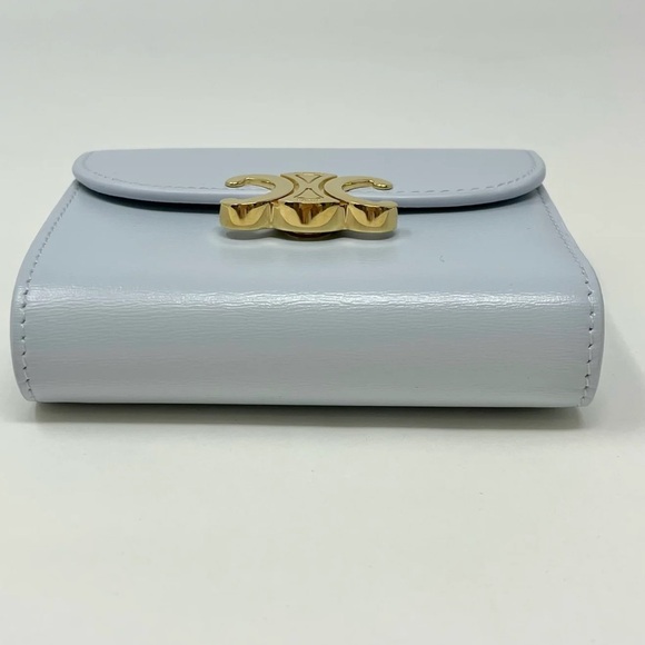Celine Triomphe Wallet with COA - Picture 4 of 10